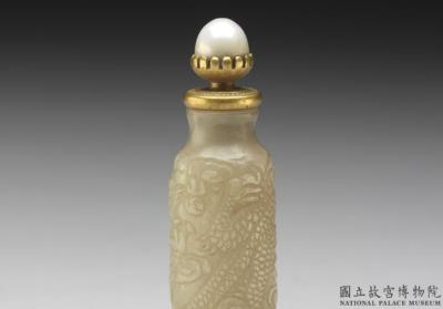 图片[2]-Jade snuff bottle with qilin beast, phoenix, tortoise, and dragon decoration of the Four Spirit animals (set of four), Qing dynasty, 18th century-China Archive